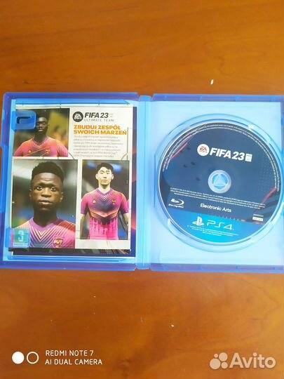 Игра FIFA 23 на PS4