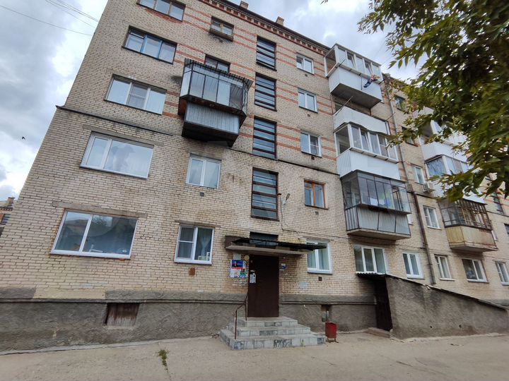 2-к. квартира, 43,3 м², 1/5 эт.