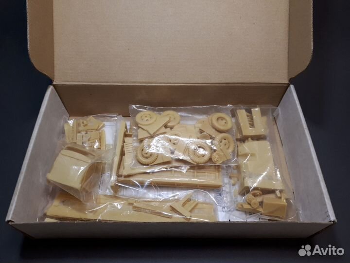 Модель грузовика Studebaker US6-U3 (CMK) 1/35