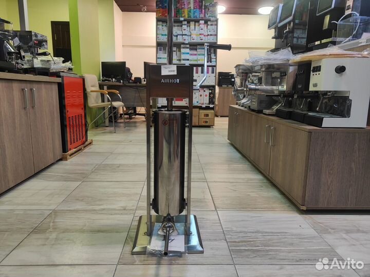 Шприц колбасный в наличии много