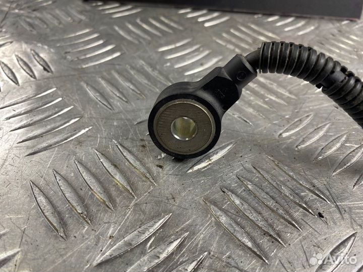 Датчик детонации Volkswagen Golf MK5 BVY