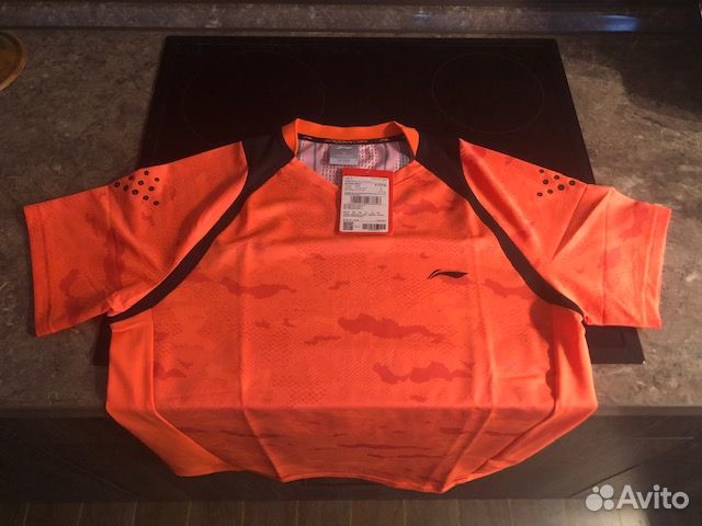 Футболка для бадминтона lining