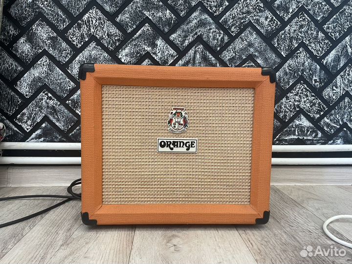Комбоусилитель orange crush 20l
