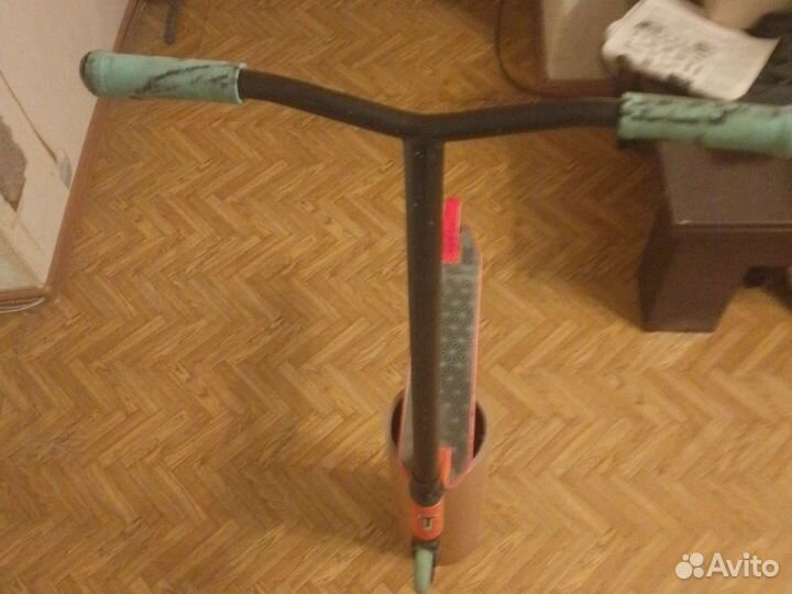 Трюковой самокат парк tech team