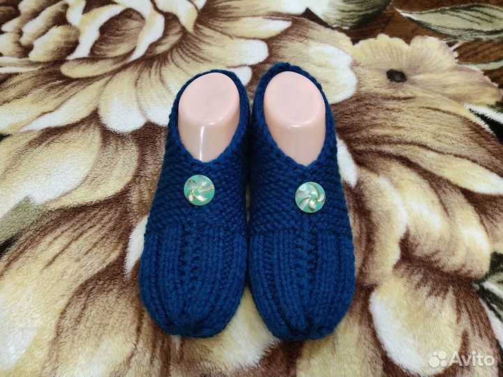 Вязаные женские тапочки