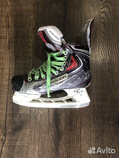 Хоккейные коньки bauer vapor х100