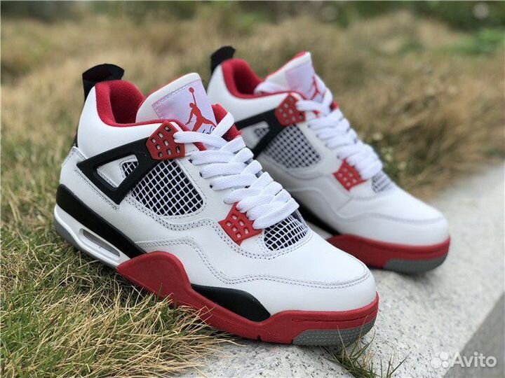 Кроссовки Nike Air Jordan 4 Fire Red