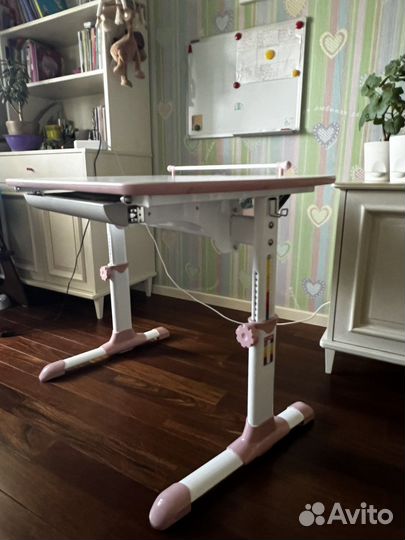 Растущая парта с наклоном