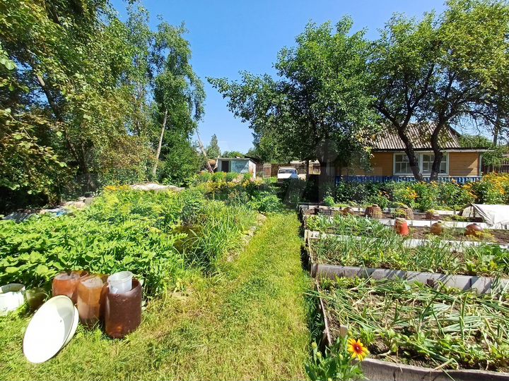 Дача 40 м² на участке 10 сот.