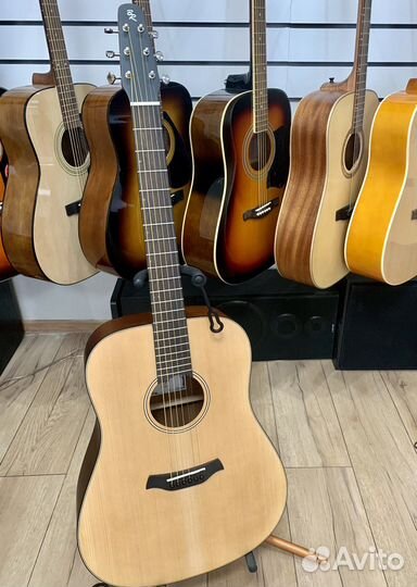 Акустическая гитара Baton Rouge широкий гриф