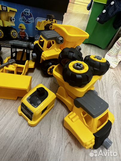 Набор грузовиков machine maker