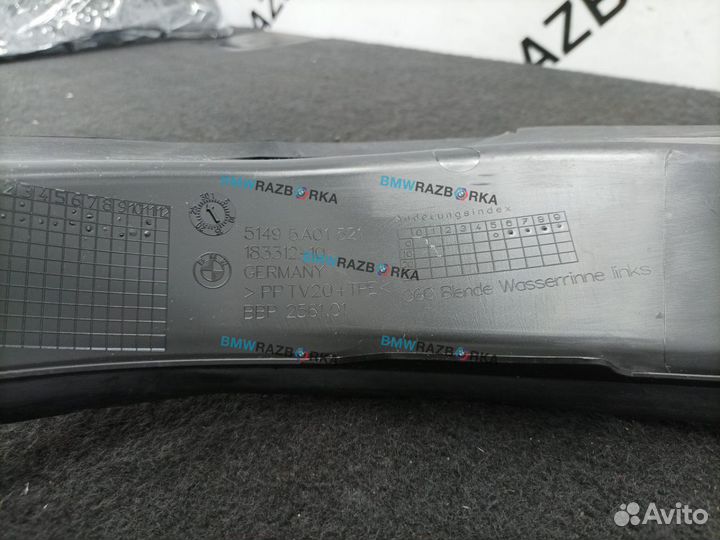 Водосток крышки багажника левый BMW i5 G60 2024