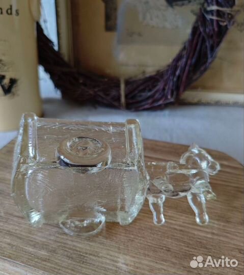 Винтажные солонки из прессованного стекла