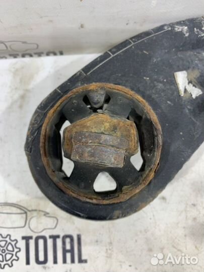 Рычаг продольный задний левый Kia Sportage SL G4KD