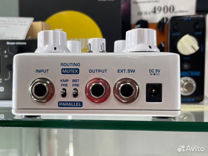 Педаль эффектов Nux NBK-5 Masamune Booster & Kompr