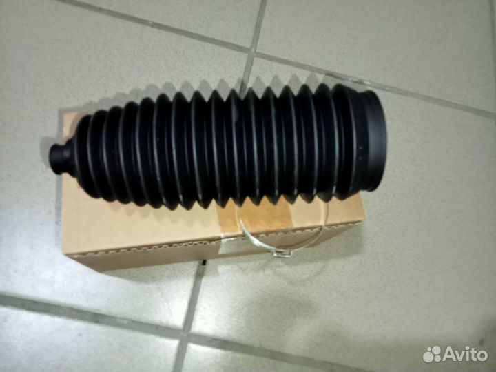 Пыльник рулевой рейки Каптива, Антара. Новый