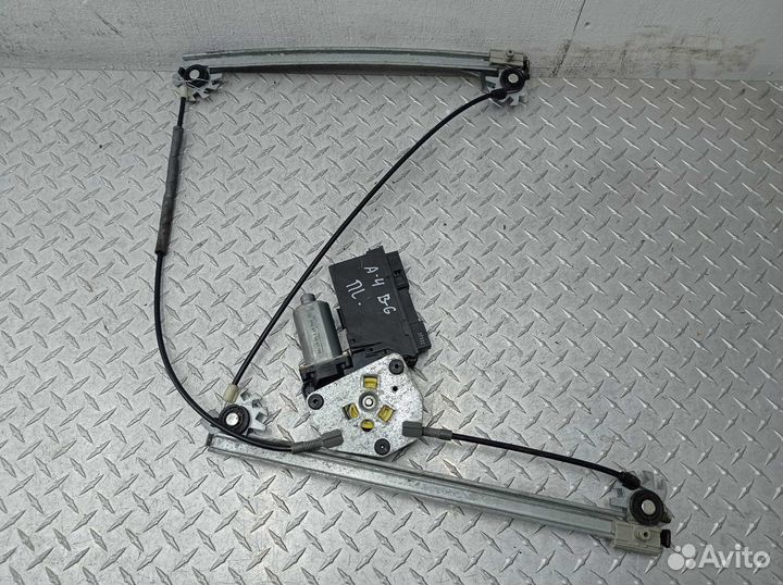 Стеклоподъемник передний левый Audi A4 B6 130821765