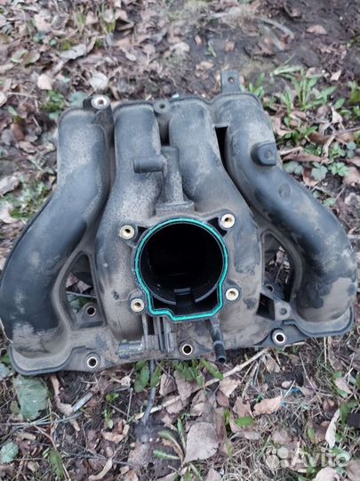 Впускной коллектор