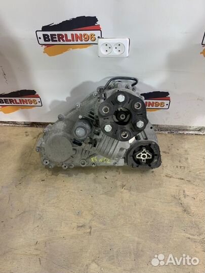 Раздатка Bmw X5 E70 N52B30 2008