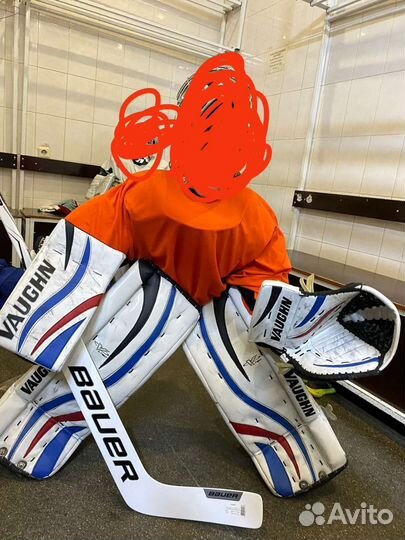 Вратарские щитки и блин с ловушкой