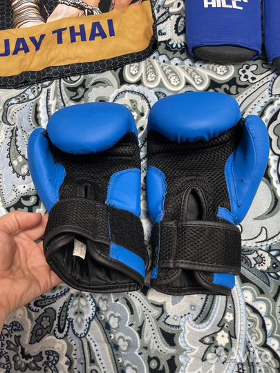 Перчатки для бокса