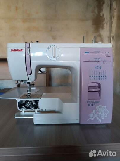 Швейная машина Janome 1015 бу