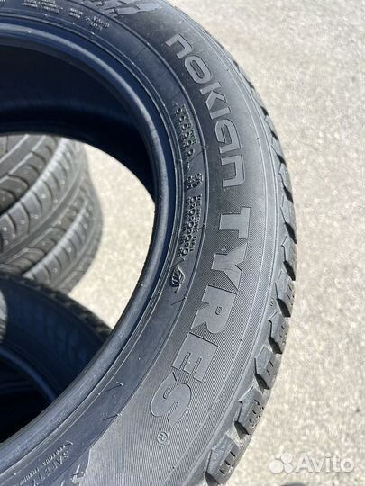 Nokian Tyres Hakkapeliitta 9 225/55 R17