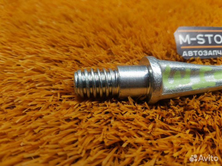 Крюк буксировочный Bmw 7-Series E65 N62B36A 2004