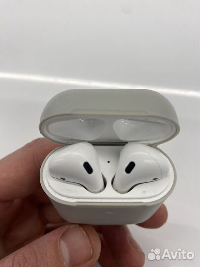 Правый/левый наушник Apple AirPods 2 оригинал