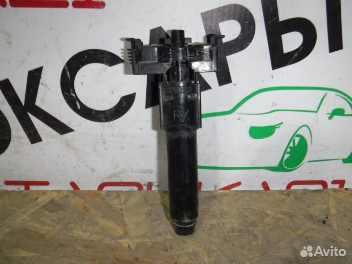 Форсунка омывателя фары левая Lexus RX (2016+)