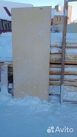 Дверь деревянная массив