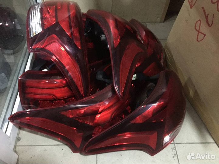 Задние фонари Митсубиси Аутлендер 3 gf