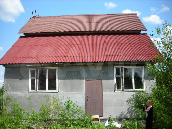 Дом 60 м² на участке 12,8 сот.