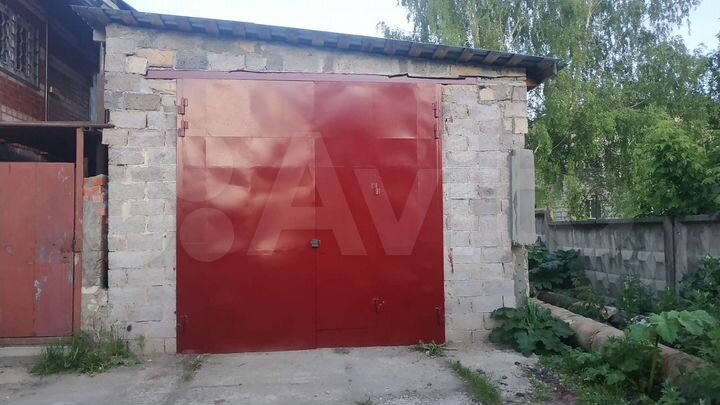 Гараж, > 30 м²