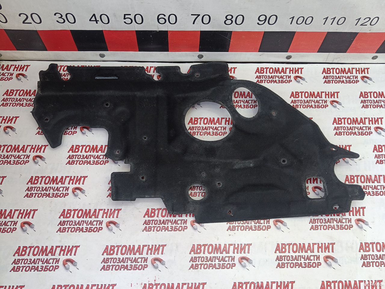 Шумоизоляция моторного отсека Lixiang L7