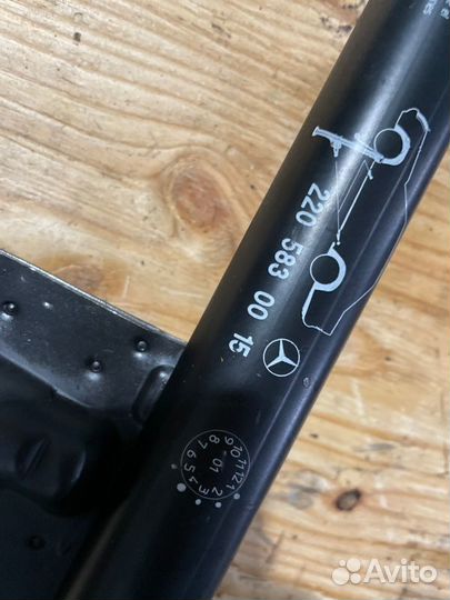 Домкрат Mercedes-Benz S-Class W220 M112E32 112.944