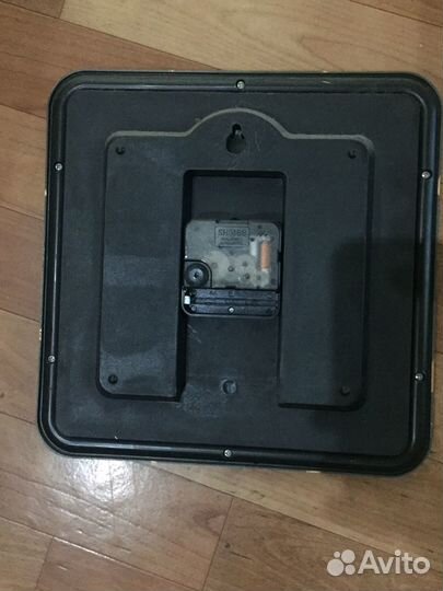 Настенные часы