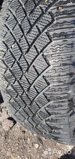 Continental ContiVikingContact 7 265/65 R17 116T