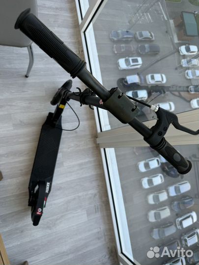 Самокат Roces 200 мм взрослый не электрический