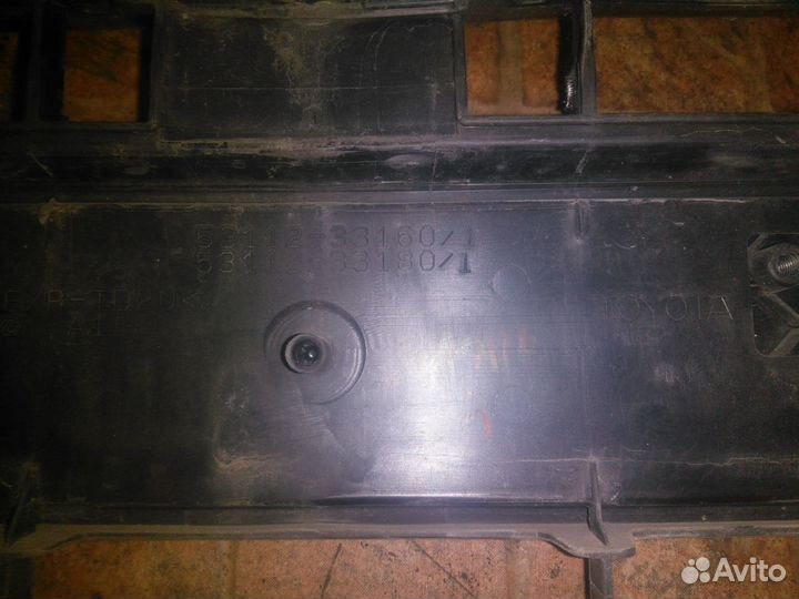 Решетка радиатора Тойота Камри V50