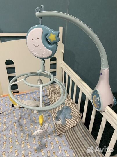 Мобиль на кроватку chicco