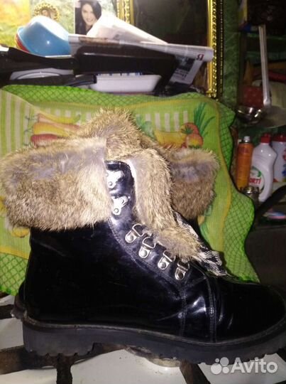 Ботинки,боты,сапоги.Лак.на меху.Отл.сост(40-41)