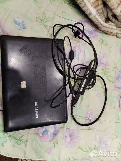Нетбук Samsung N145Plus