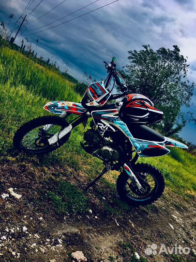 Мотоцикл Regulmoto 150e