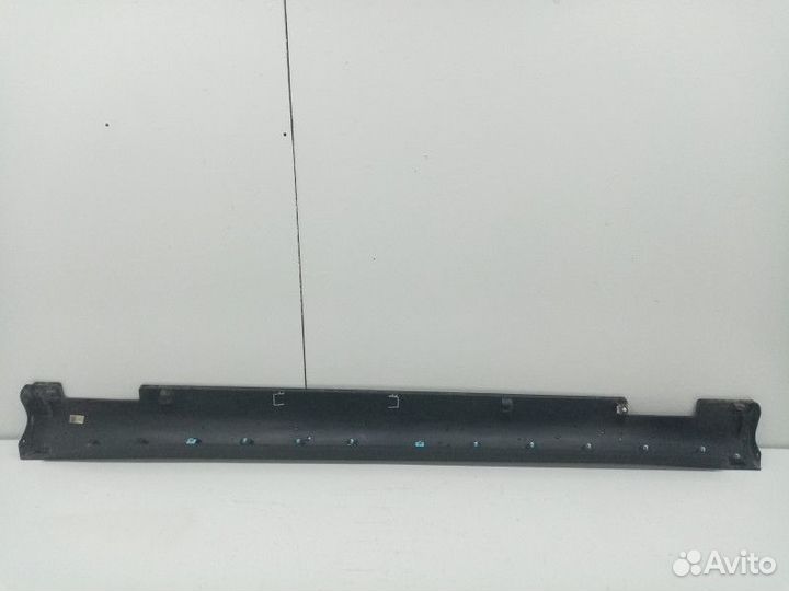 Молдинг порога правый Kia Soul 3