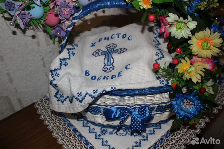 Салфетка пасхальная вышитая