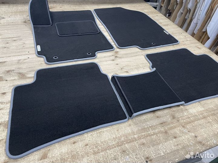 Автоковрики Hyundai Solaris 2010-2017