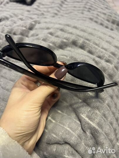 Солнечные очки женские