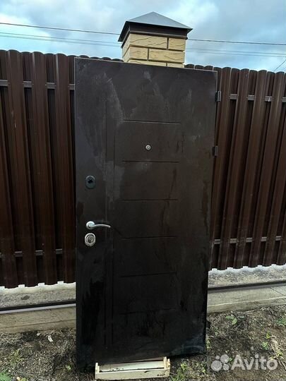 Дверь входная бу