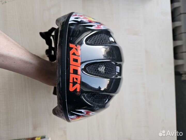 Шлем детский для роликов защитный